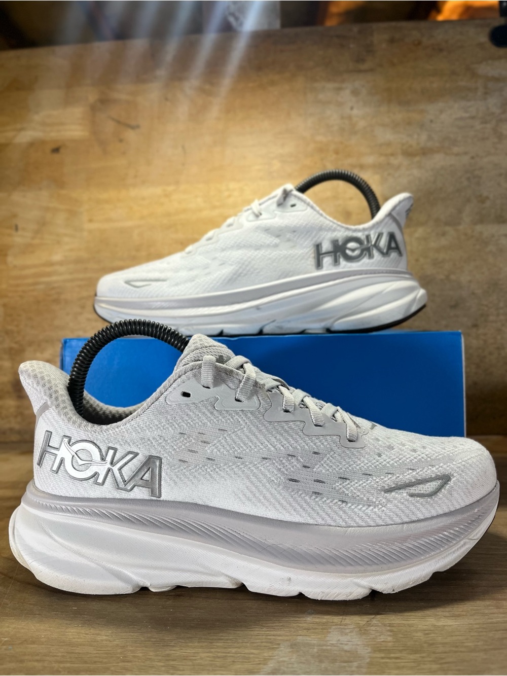 Hoka One One Clifton 9 REFLECTIVE Womens Size 7 Running Shoes Sneakers Gray